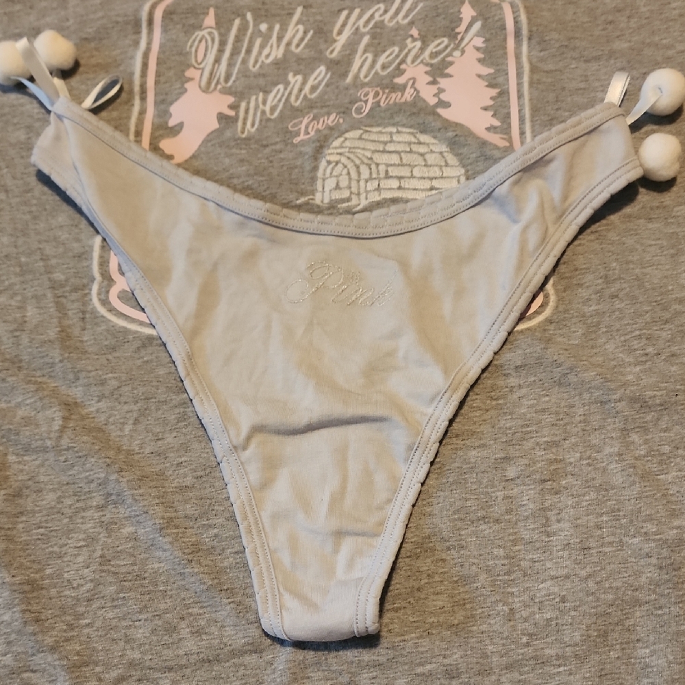Pink VS Limited Edition Powder Puff Cotton Panties (Thong). Size: M